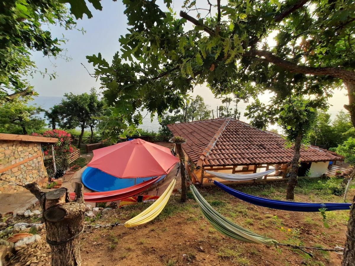 Robinson Sunset Guest House Lagadin Exterior foto