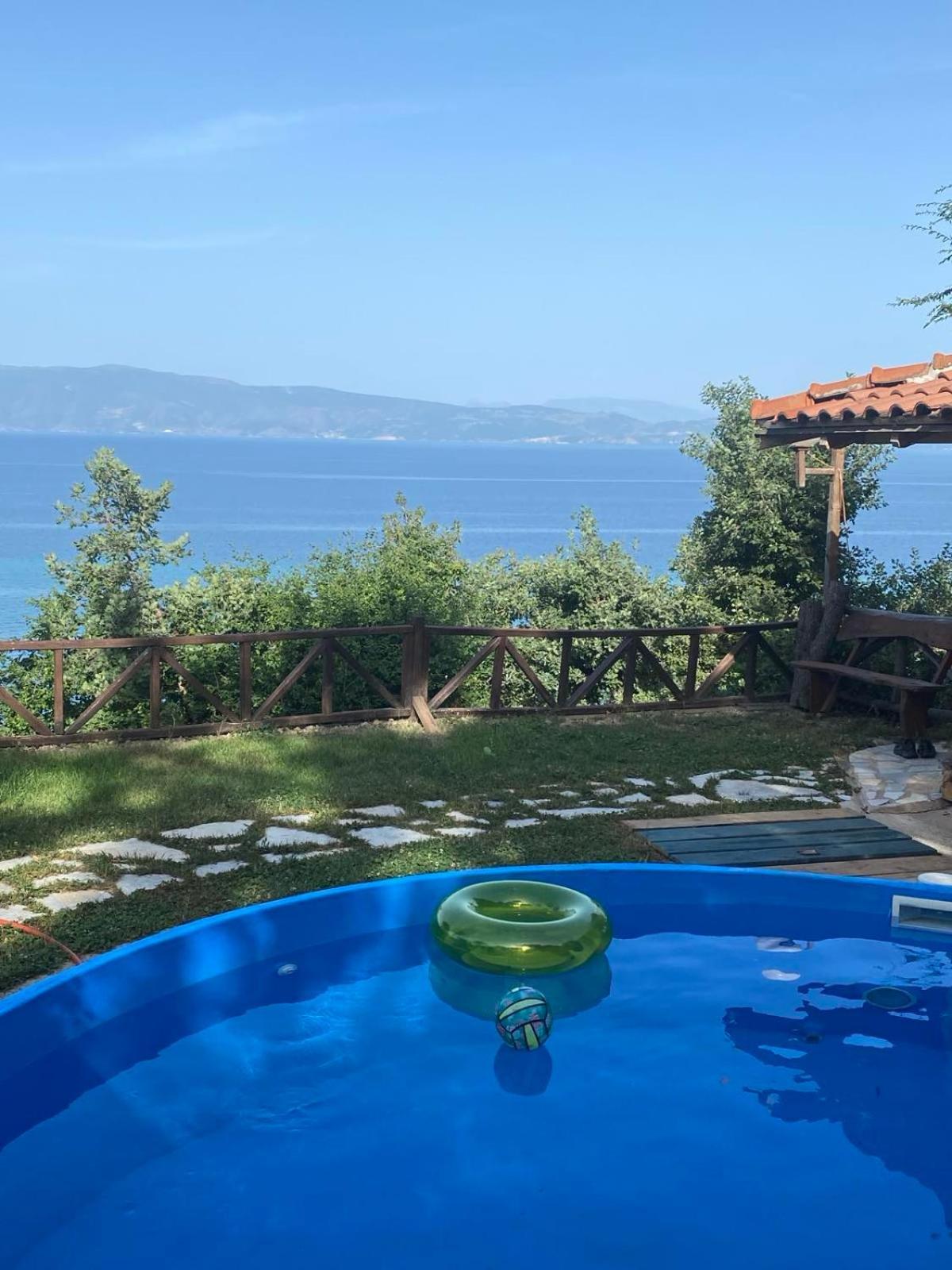 Robinson Sunset Guest House Lagadin Exterior foto