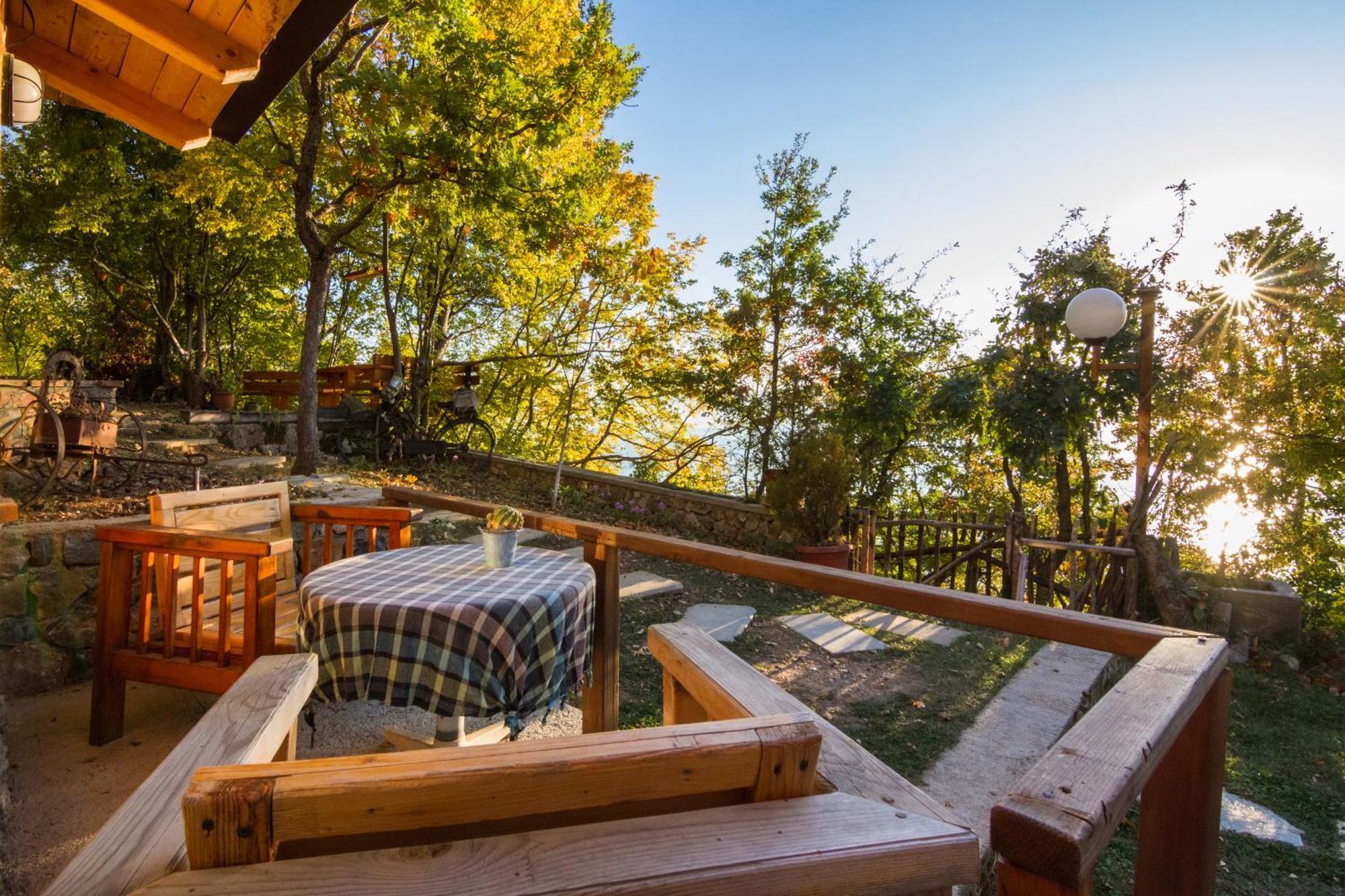 Robinson Sunset Guest House Lagadin Zimmer foto