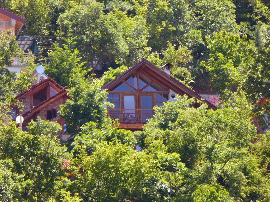 Robinson Sunset Guest House Lagadin Exterior foto