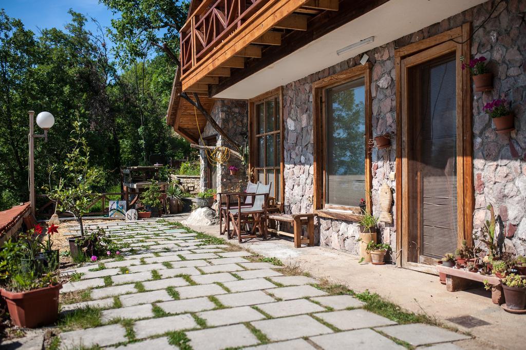 Robinson Sunset Guest House Lagadin Exterior foto